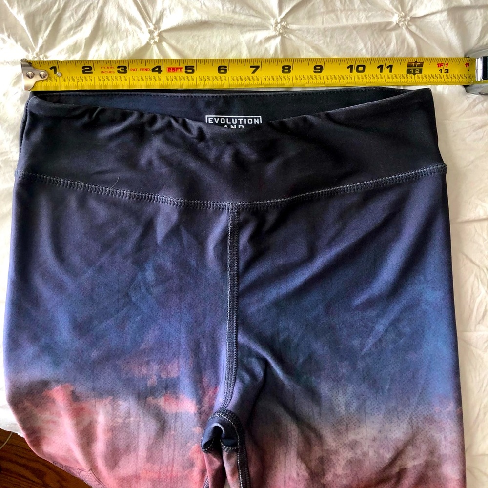 Evolution And Creation Active Leggings - Picture 7 of 9